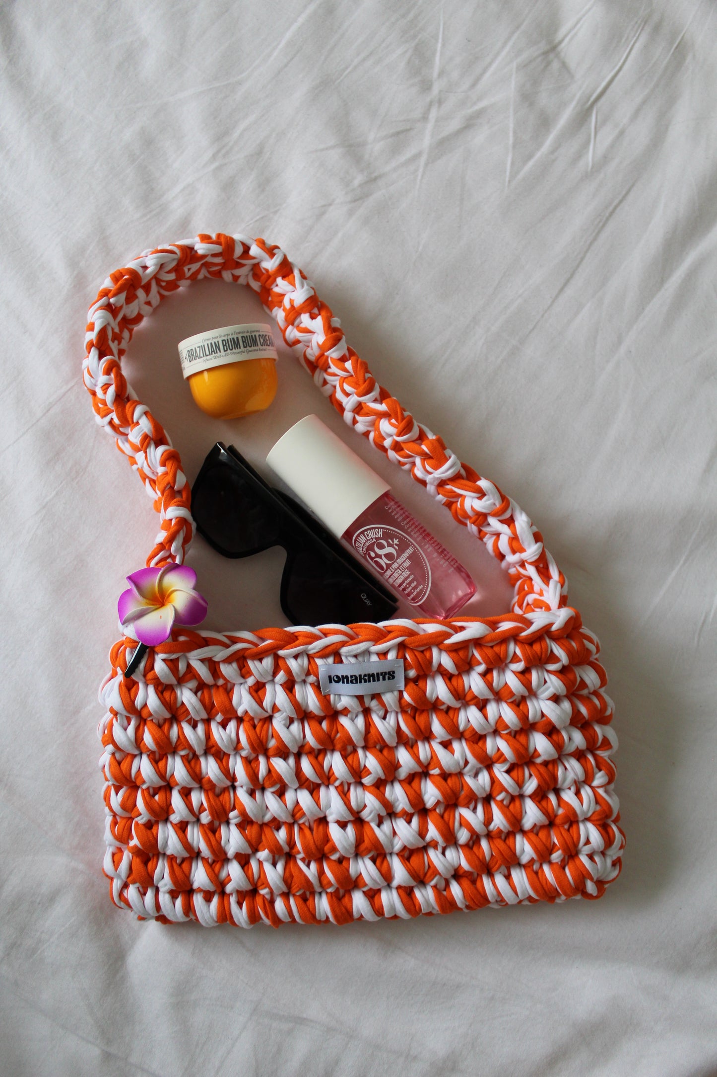 SHOULDER BAG