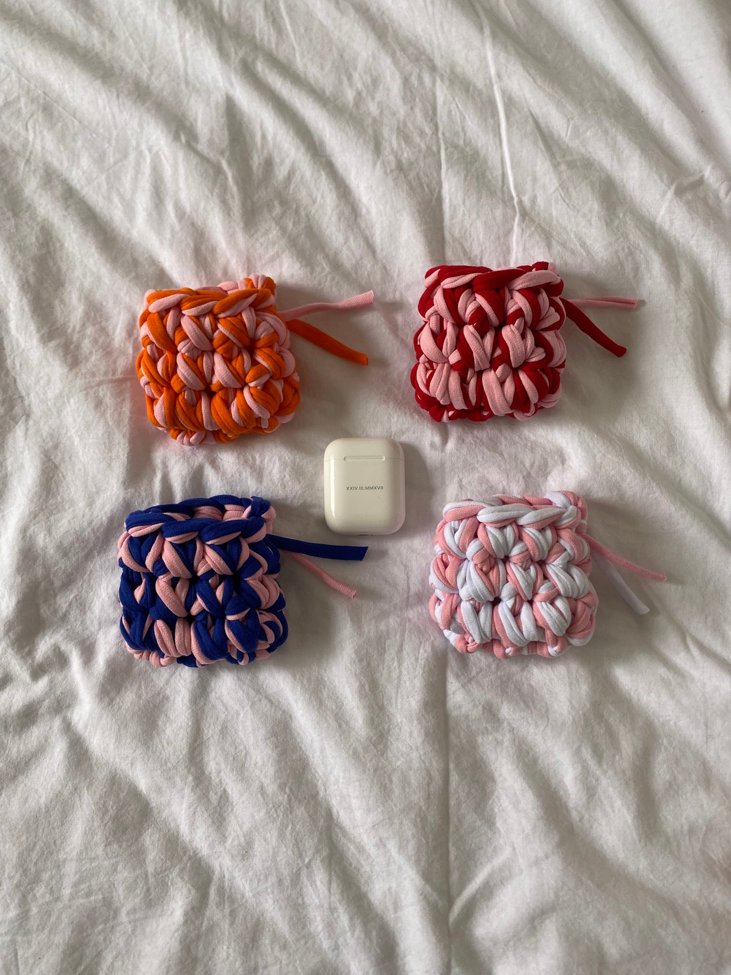AIRPODS CASE