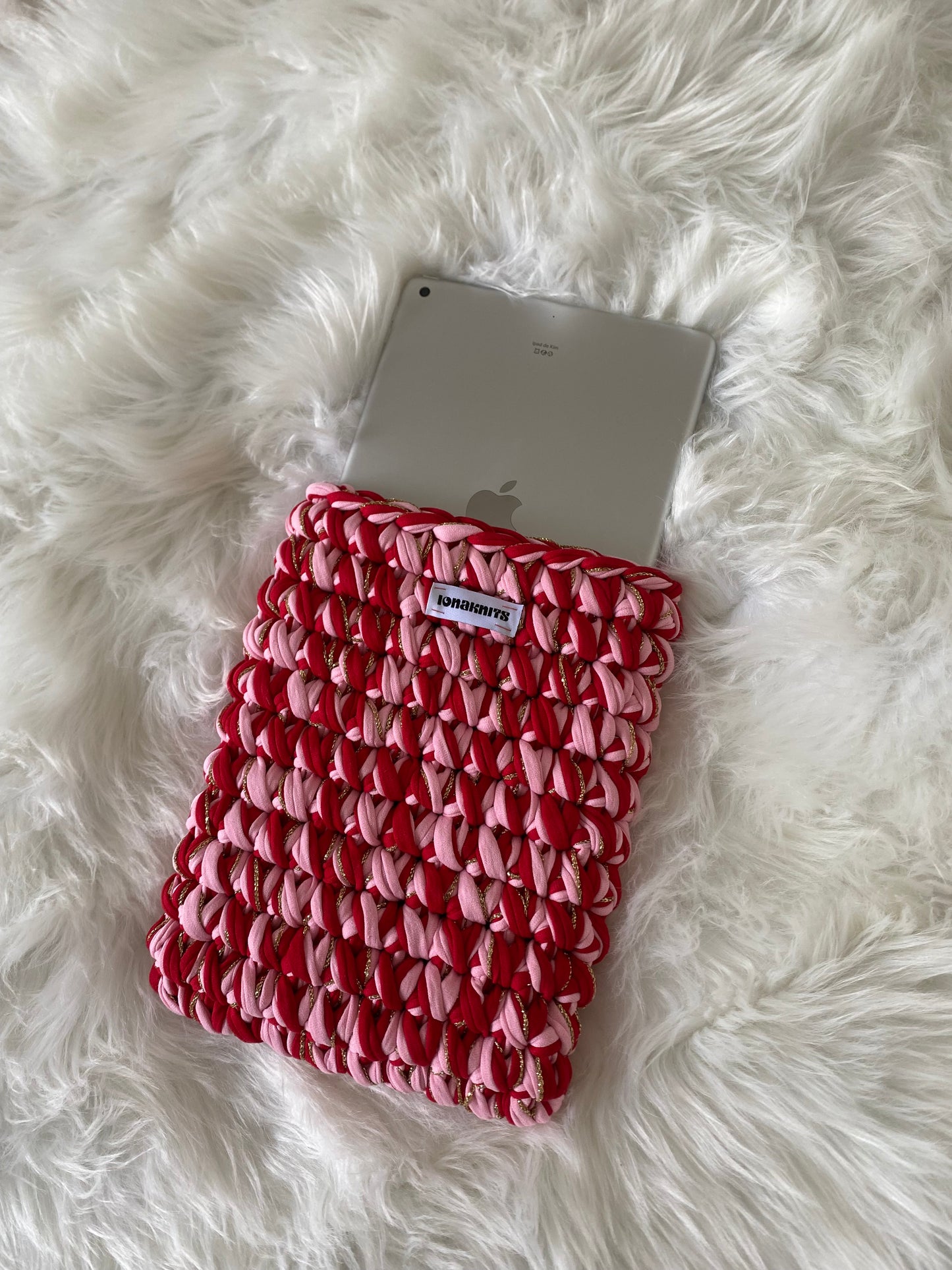 IPAD & LAPTOP SLEEVE