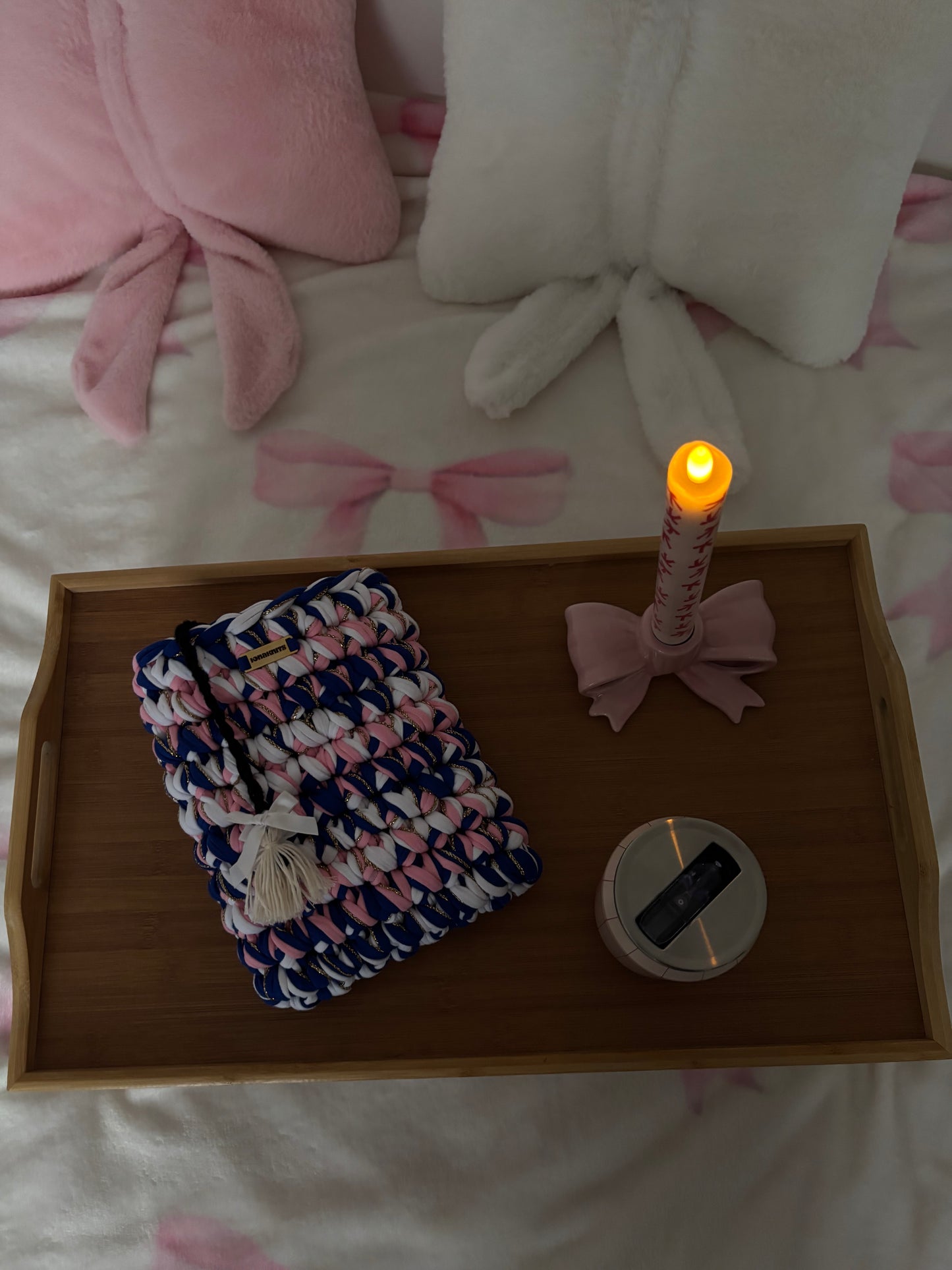 BOOK SLEEVE
