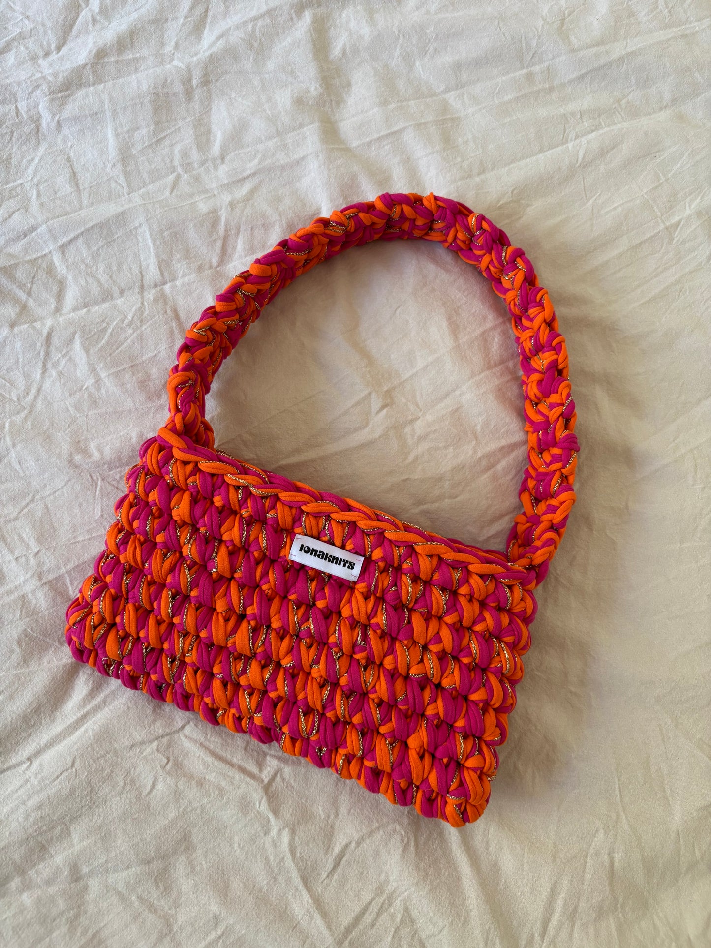 SHOULDER BAG