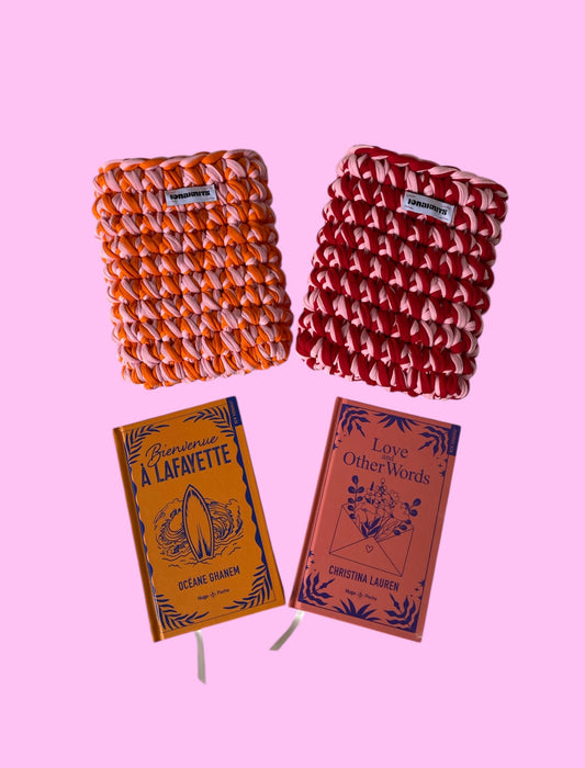 BOOK SLEEVE