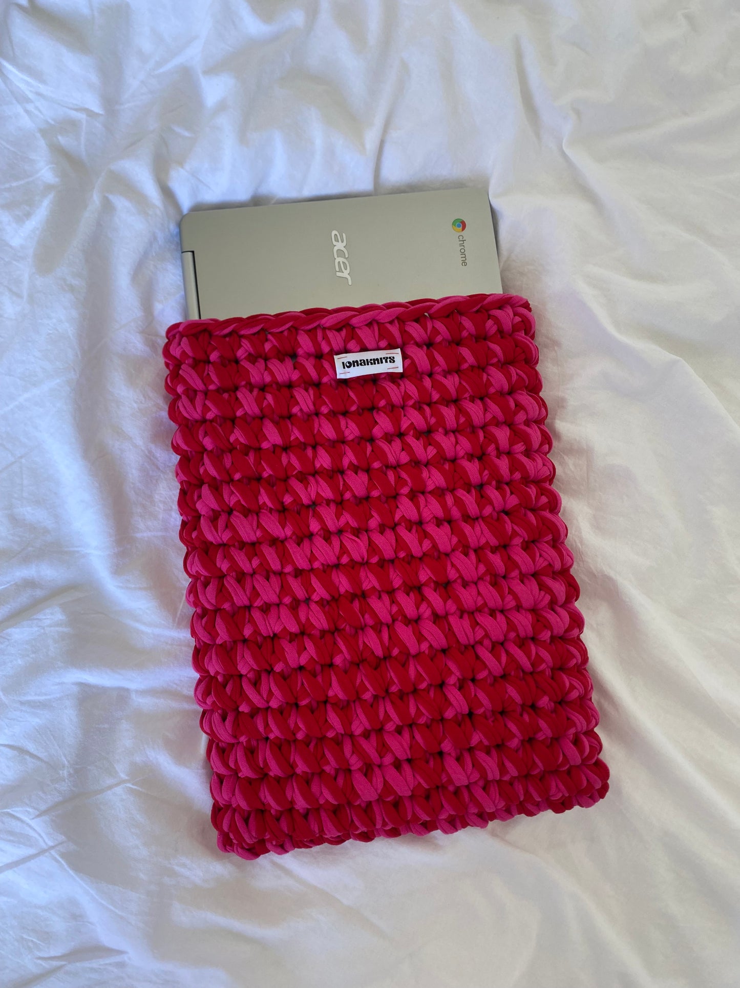 IPAD & LAPTOP SLEEVE
