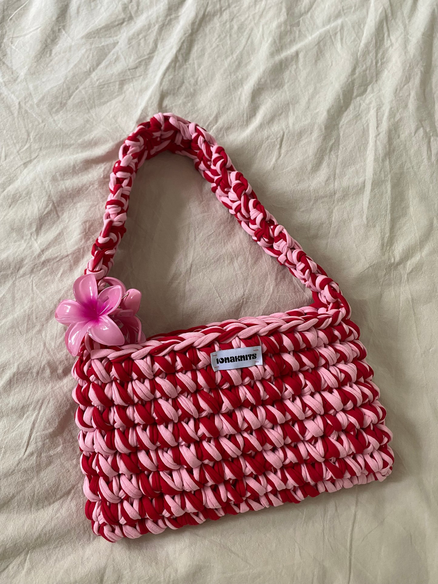 SHOULDER BAG