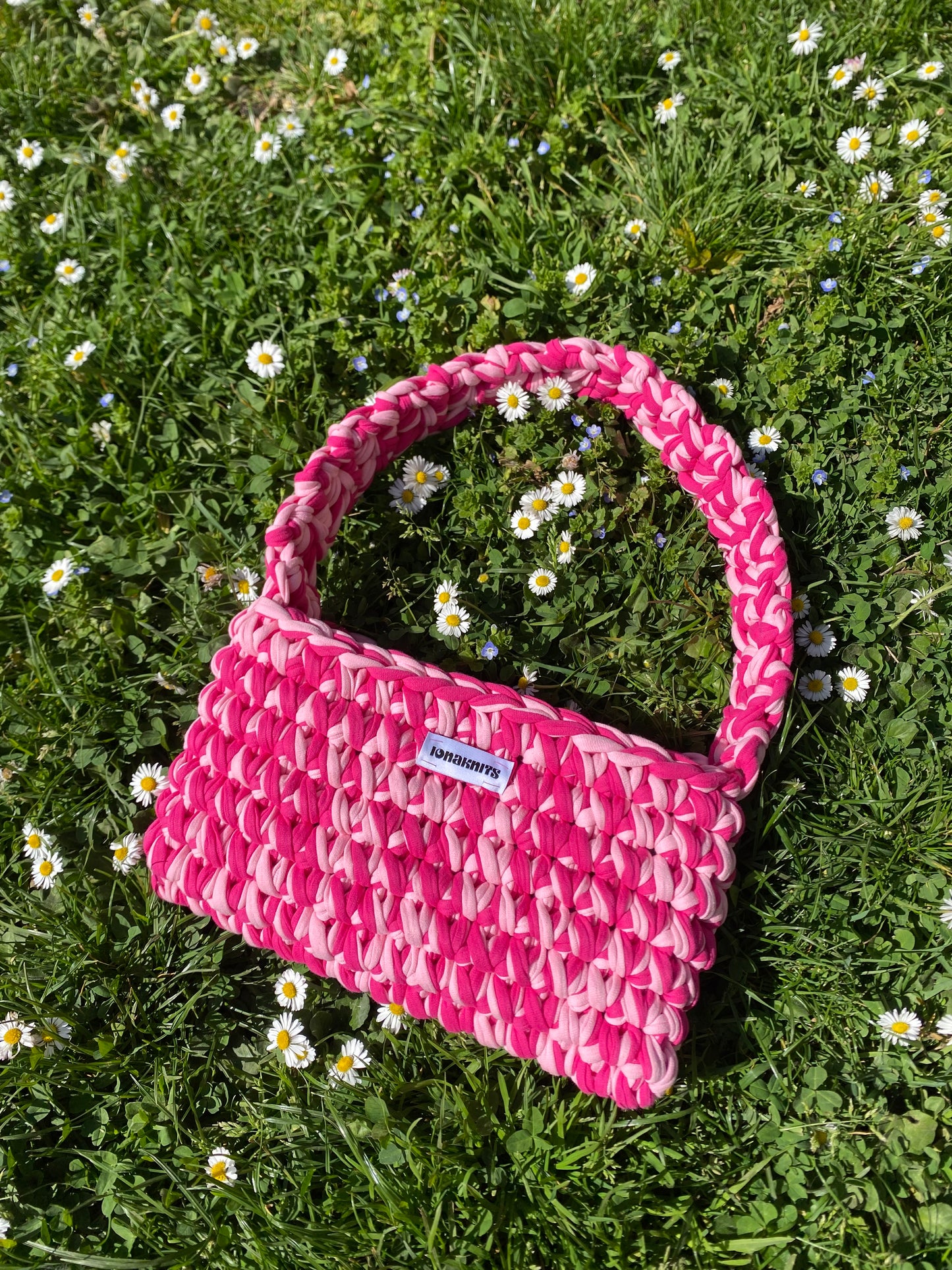 SHOULDER BAG